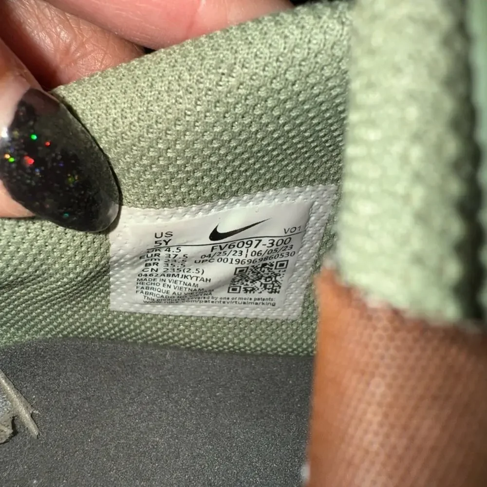 NIKE JA MORANT JA 1 ZOMBIE LIME BLAST/OIL GREEN BLACK HEMP